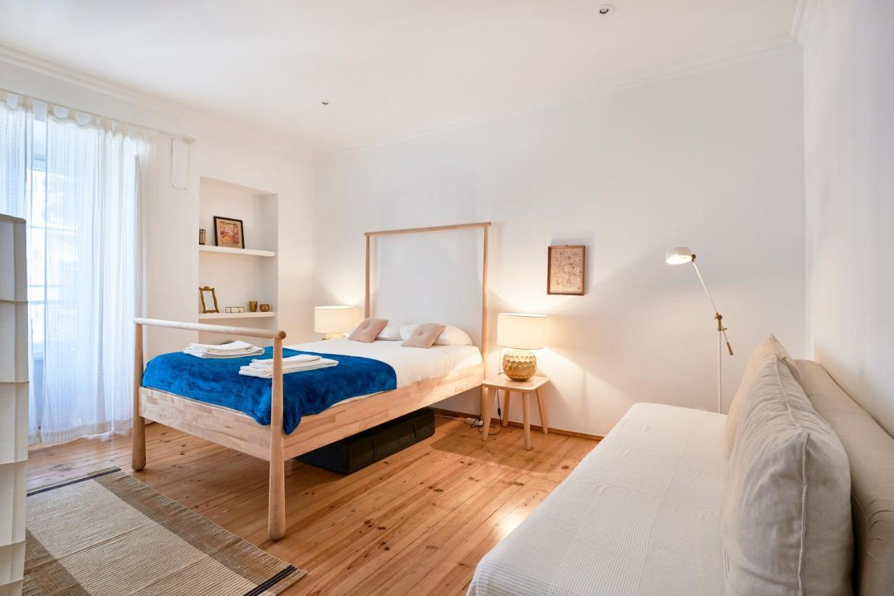 Spacious Bairro Alto Apartment With Courtyard, By Timecooler Lisabona Exterior foto