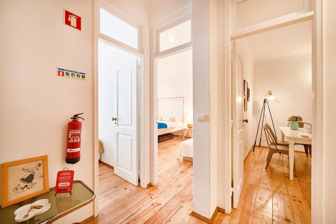 Spacious Bairro Alto Apartment With Courtyard, By Timecooler Lisabona Exterior foto