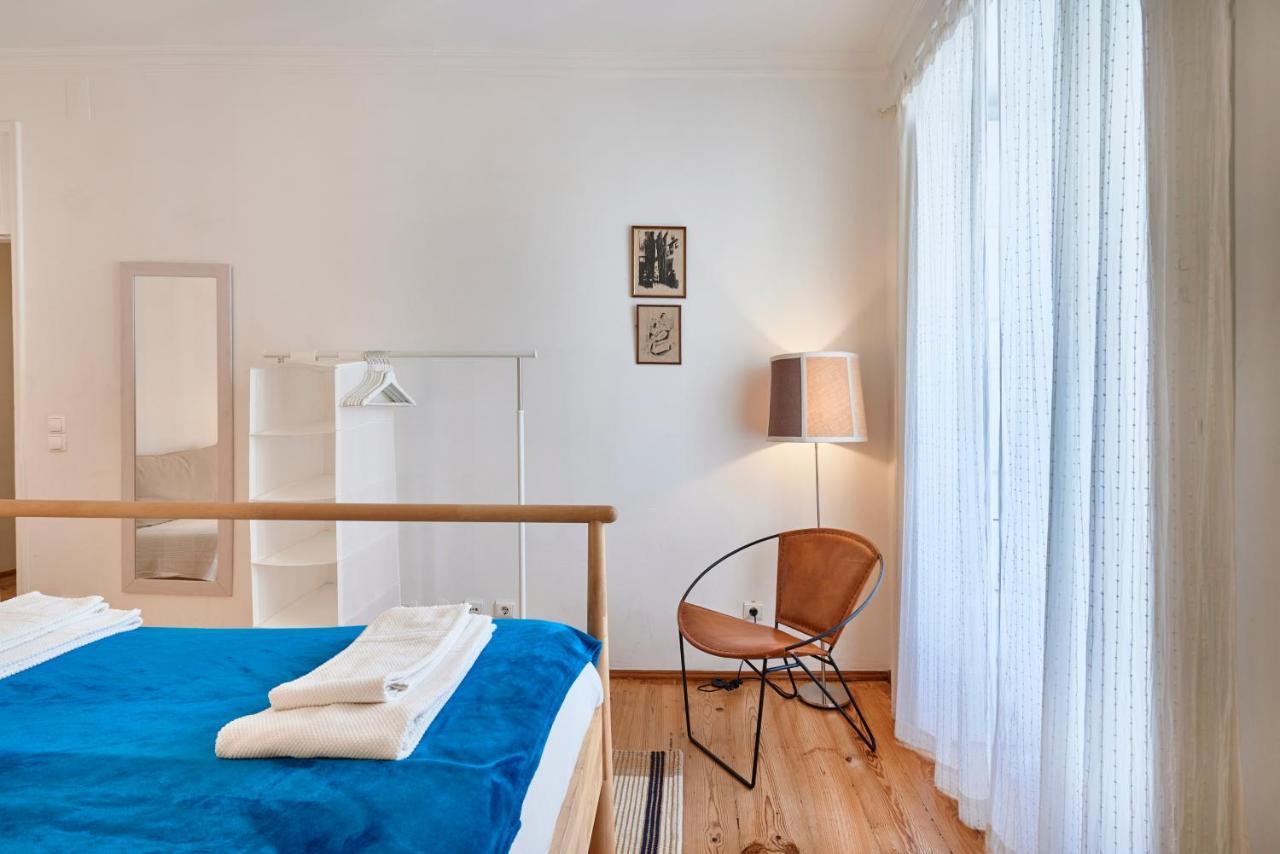 Spacious Bairro Alto Apartment With Courtyard, By Timecooler Lisabona Exterior foto